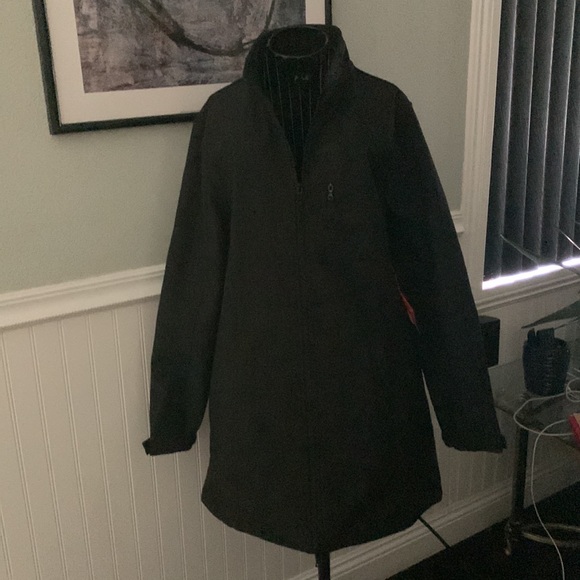 Women’s Fila venture long bonded black jacket - Picture 6 of 10